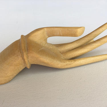 Small Vintage Wood Hand, Wooden Hand, Woman's Hand, Blonde Wood, Wood Carving 