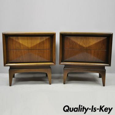 Pair Mid Century Modern Diamond Front Walnut Nightstands Bedside Table by United