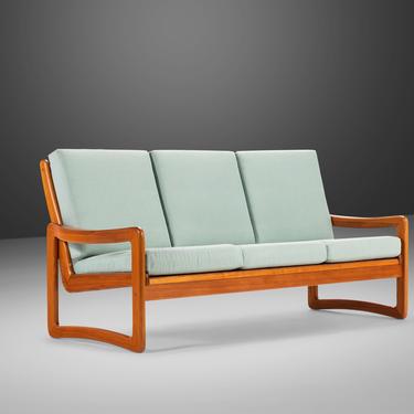 Solid Teak Danish Modern 3- Seater Sofa by Sun Cabinet, c. 1980's 