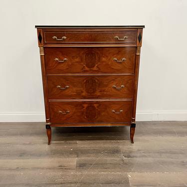 CUSTOMIZABLE: Rway Traditional Chest of Drawers 