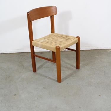 Mid Century Modern Teak Rope Woven Side/Desk Chair 