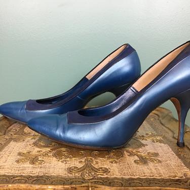 1950s shoes, blue leather heels, vintage 50s pumps, size 7 1/2, mrs maisel style, 1950s stilettos, pearlescent, 1960s shoes, Nordstrom, 