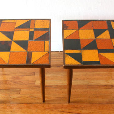 Mid Century Modern Pairs of Side End Tables
