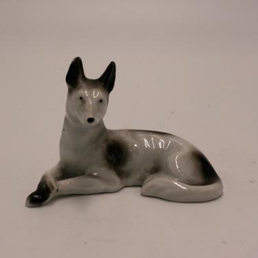 vintage ceramic German Shepherd dog made in Japan 