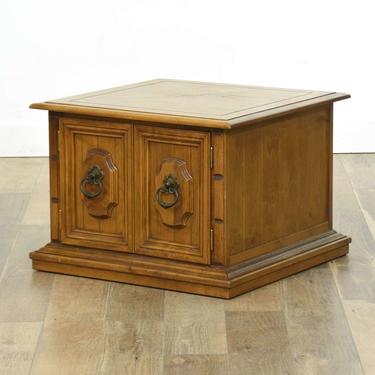 Vintage American Traditional End Table Cabinet
