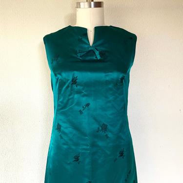 1960s Emerald green Chinese satin sheath dress 