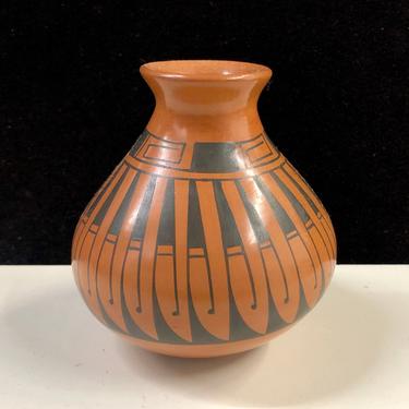 Mata Ortiz Pottery Vase Signed Miguel Lopez Geometric Design 