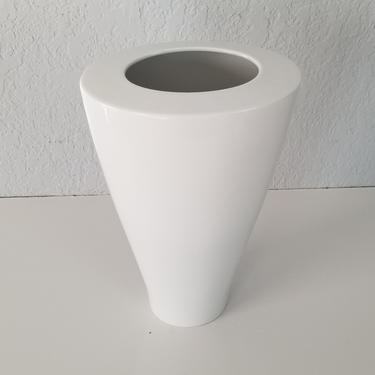 Vintage German White Porcelain Vase by Rosenthal Studio - Line 