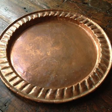 Vintage England ~ Handcrafted Large Rustic Hammered Copper Charger Plate ~ Industrial ~ Arts &amp; Craft 