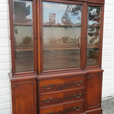 Flame Mahogany Breakfront China Display Cabinet Cupboard by White 1682