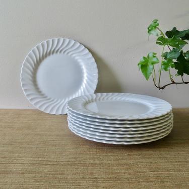 Vintage Johnson Bros Dinner Plates - Snowhite Regency Swirl Plates - Johnson Brothers - Made in England-White Swirl Dinner Plates- Ironstone 