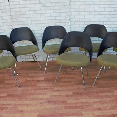 Saarinen Side Chairs with Metal Legs for Knoll - Set of 8