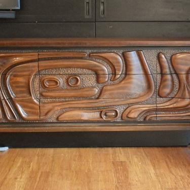 Newly-restored Pulaski &amp;quot;Contour 70s&amp;quot; credenza/buffet/sideboard 