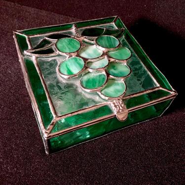 Green Grapes Stained Glass Jewelry Trinket Box Mirrored Interior 