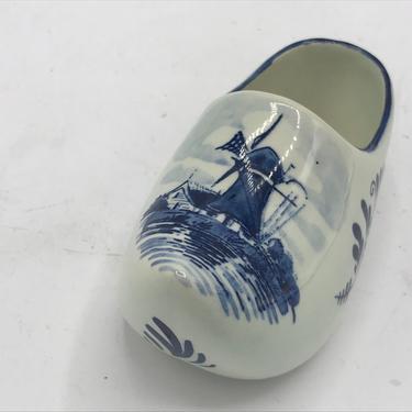 Vintage Delfts Blue Distel Hand Painted Windmill scene on Clog Shoe Blau Delfts- 5 1/2&amp;quot; Authentic from Holland 