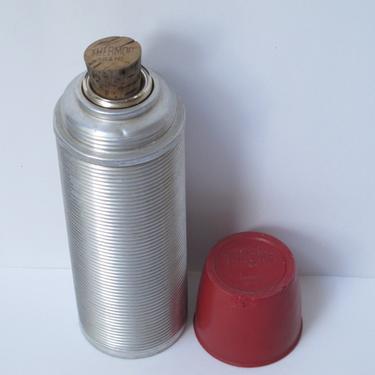 Retro Coffee Thermos Brand Vintage Silver Thermos Red Aluminum Thermos Picnic Flask with cork Camping Gear Fishing Gear Tea Thermos with Cup 
