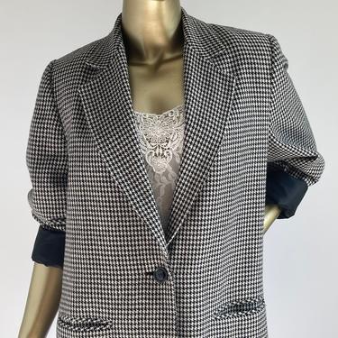1980's Black & White Wool Blend Houndstooth Boyfriend Blazer fits fits M - XL 