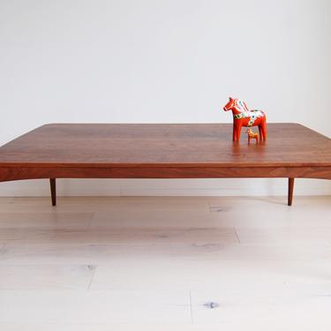 Dux Walnut Large Rectangular Coffee Table Made in Sweden Folke Ohlsson 