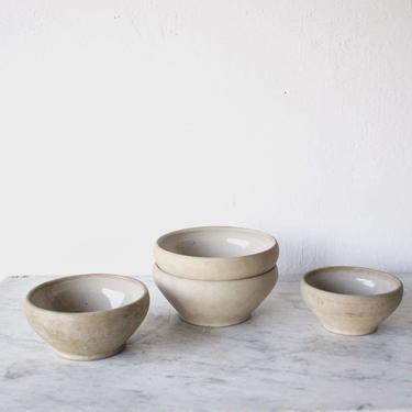 Stoneware Bowl set of 4