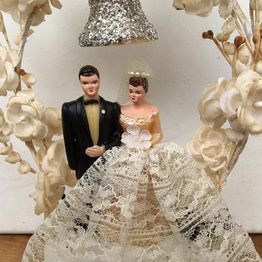 60's Vintage Wedding Cake Topper, Bride And Groom Wedding Cake Decor, Man And Wife 