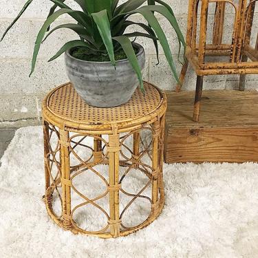 LOCAL PICKUP ONLY ------------ Vintage Rattan End Table 