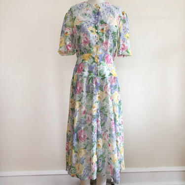 Floral Print Dress with Oversized Lace Collar - 1980s 