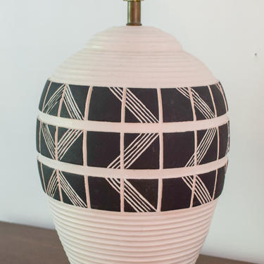 Large Vintage Black and White Southwestern Style Lamp 