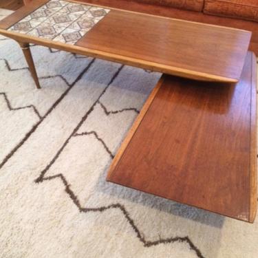 Mid Century Two Tier Switchable Boomerang Coffee Table 