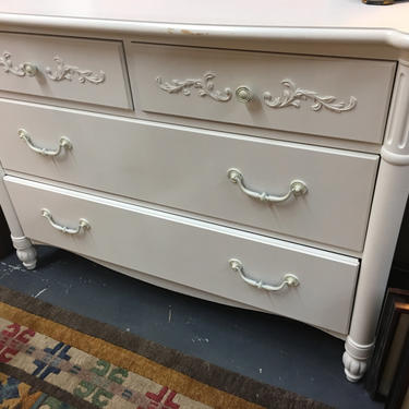 White painted dresser by TheMarketHouse