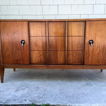 Local Pickup Preferred. Midcentury Bassett 1960s Server Credenza TV Stand by OffMain