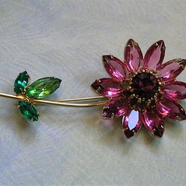 Vintage Weiss Flower Pin, Old Flower Pin, Old Rhinestone Pin, Vintage Brooch, Costume Jewelry (#3871) 