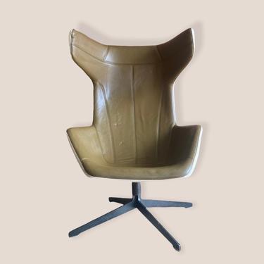 Vintage “Take A Line For A Walk” Wingback Lounge Chair, Alfredo Haberli, Moroso 