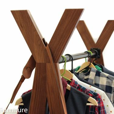 Clothing rack by ImagoFurniture