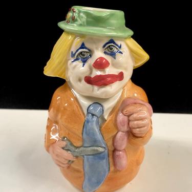 Royal Doulton Doultonville Collection Charlie Cheer the Clown D6768 Toby Jug 4.25”H 