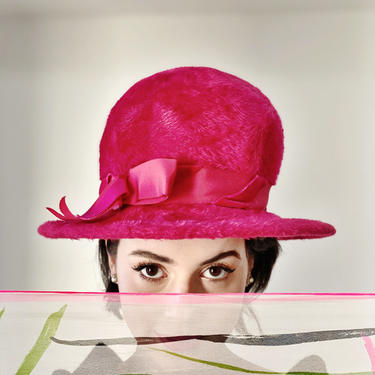 Vintage 60s Mod Pink Furry Bucket Hat 