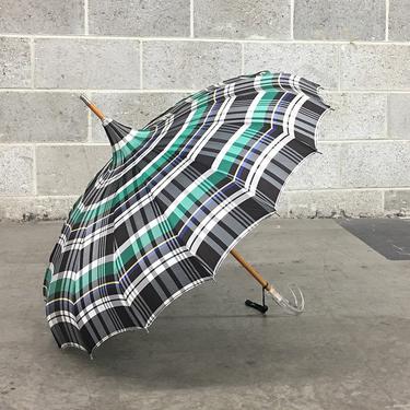 Vintage Umbrella Retro 1960s Plaid Pagoda Roof Style with Clear + Etched + Wood + Lucite Crook Handle + Outdoor + Rain + Weather + Gear 