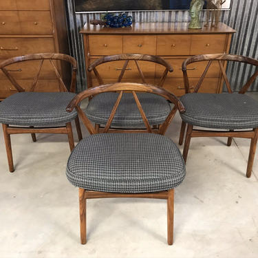 Set Of 4 Danish Mid Century Modern Rosewood Dining Arm Chairs Kjaernulf For Hansen  FREE Continental US Shipping!! 