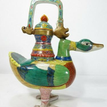 Antique CHINESE CERAMIC DUCK FORM WINE / TEA POT Jar ASIAN ART Animal Pottery