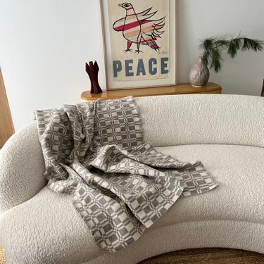 Vintage Cream Grey Patterned Throw Blanket | Cotton Blend Coverlet | 60&amp;quot; x 80&amp;quot; | BL009 
