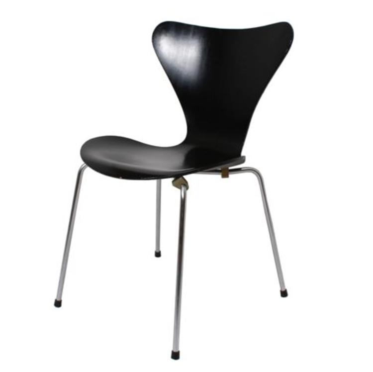 Arne Jacobsen for Fritz Hansen Black "Series 7 Chair"