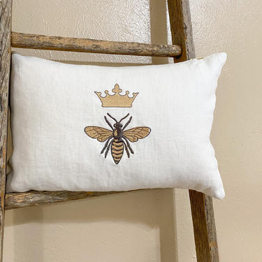 Queen Bee Embroidered Linen Pillow Cover 
