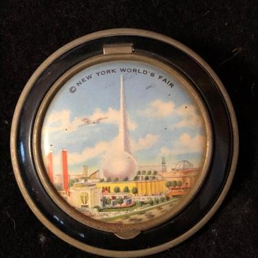 1939s Worlds Fair Souvenir Compact Trylon &amp;Perisphere