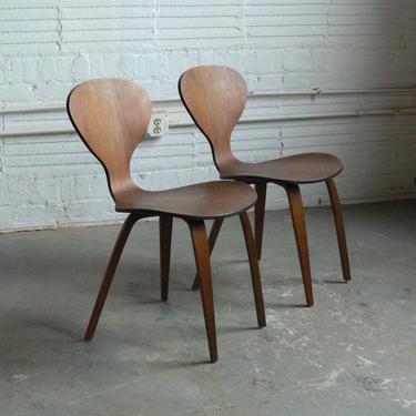 Plycraft Molded Plywood Side Chairs Attributed to Norman Cherner (Set of 2) 