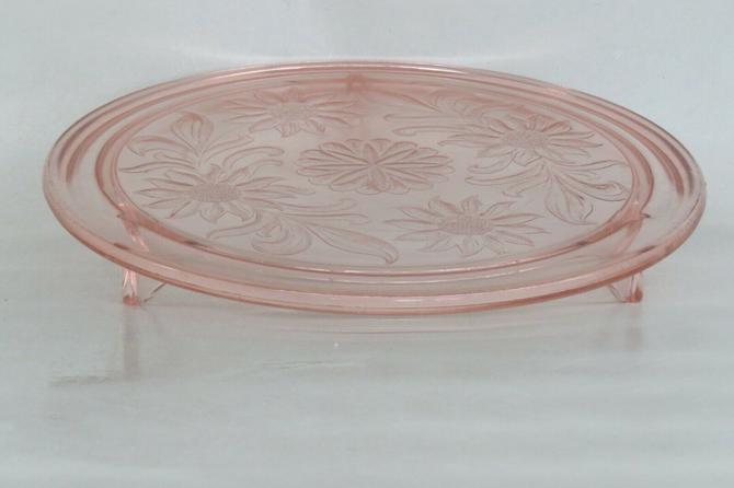 Jeannette Sunflower Style Pink Depression Glass Three Footed Cake 