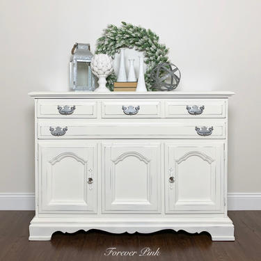Vintage White Buffet - Sideboard - Cabinet 