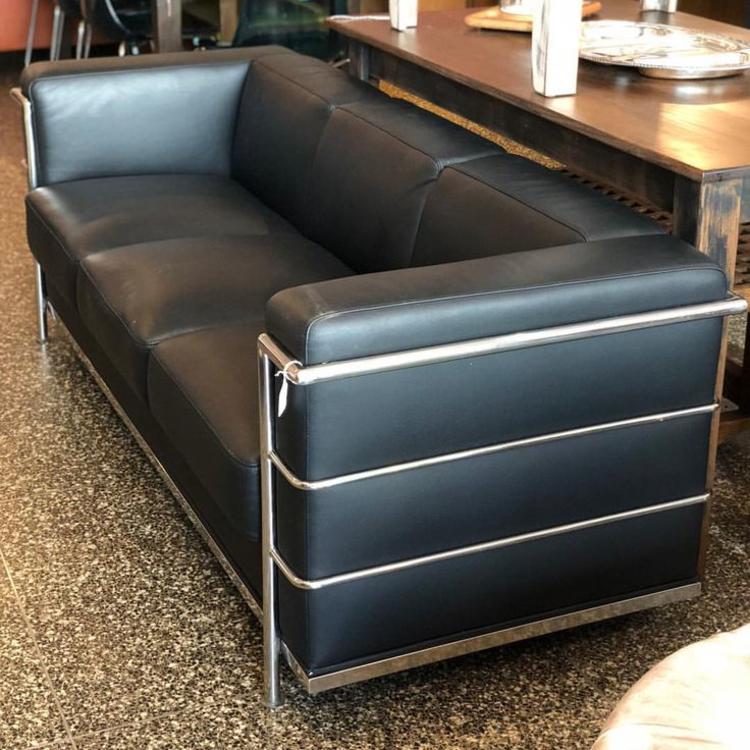 Fab modern black leather sofa! $800!