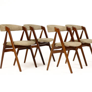 Danish Modern / Mid Century Mahogany Dining Chairs by Farstrup — Gray wool textile — Set of Four 