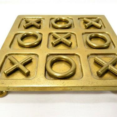 Vtg HEAVY CAST BRASS TIC TAC TOE Footed GAME BOARD Retro Toy METAL DECOR Art MCM