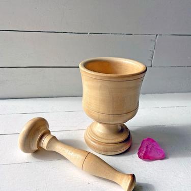 Vintage Natural Wood Mortar And Pestle Pharmacy Apothecary // Wood Pill Crusher, Spice Crusher // Perfect Gift // Wood Shrine Display 