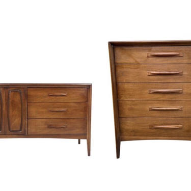 Free and Insured Shiping within US - Vintage Mid Century Walnut Dresser Drawer Cabinet Storage Set 